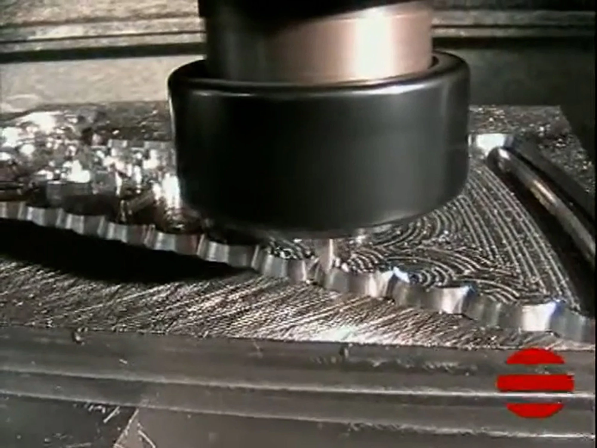 Production of a die for paper converting with Epsilon Fustelle